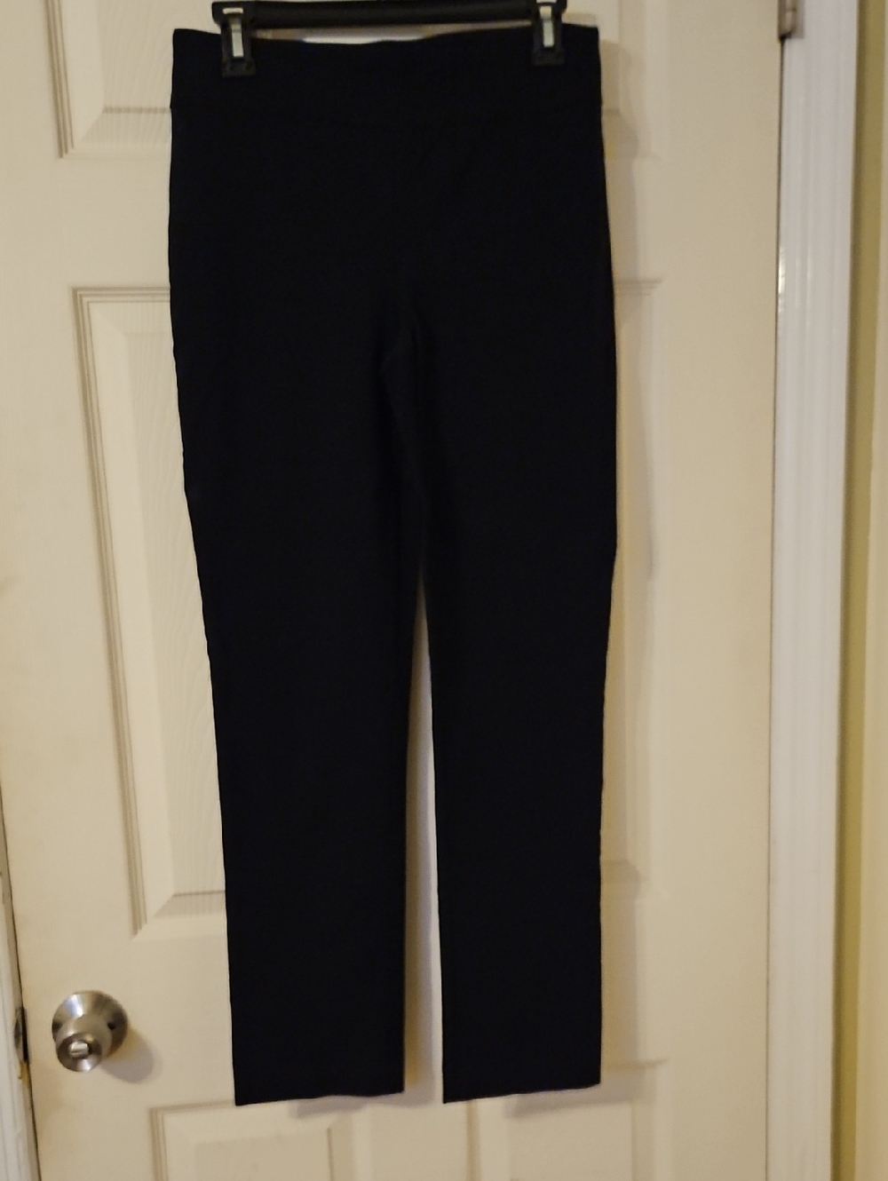 Dana Buchman Black Skinny Pull-On Pants